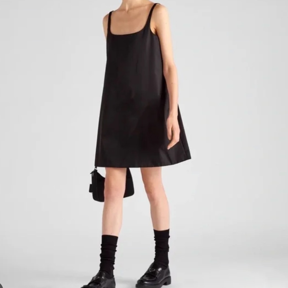 COS Contrast Panel Mini Dress Black NWT Size M - Picture 2 of 9